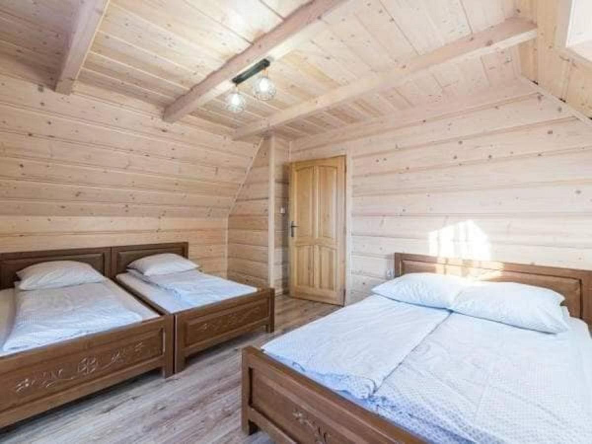 Deluxe Two-Bedroom House Mountain view 5