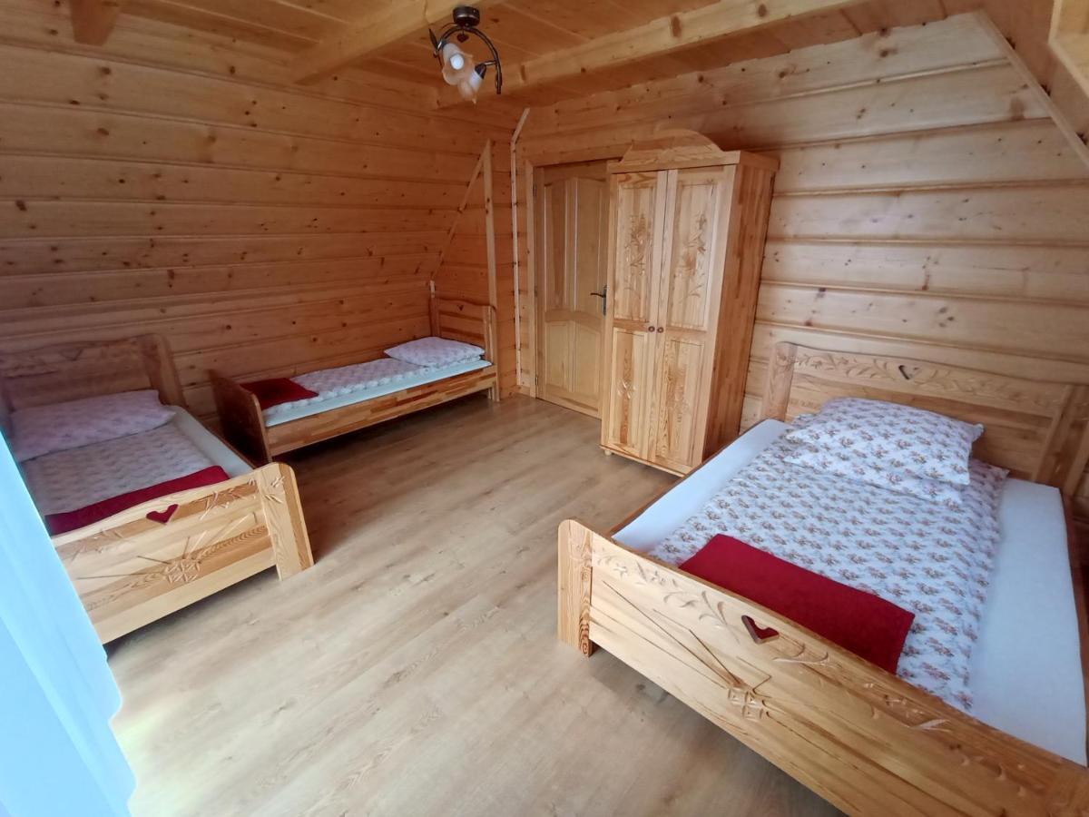 Deluxe Two-Bedroom House Mountain view 4