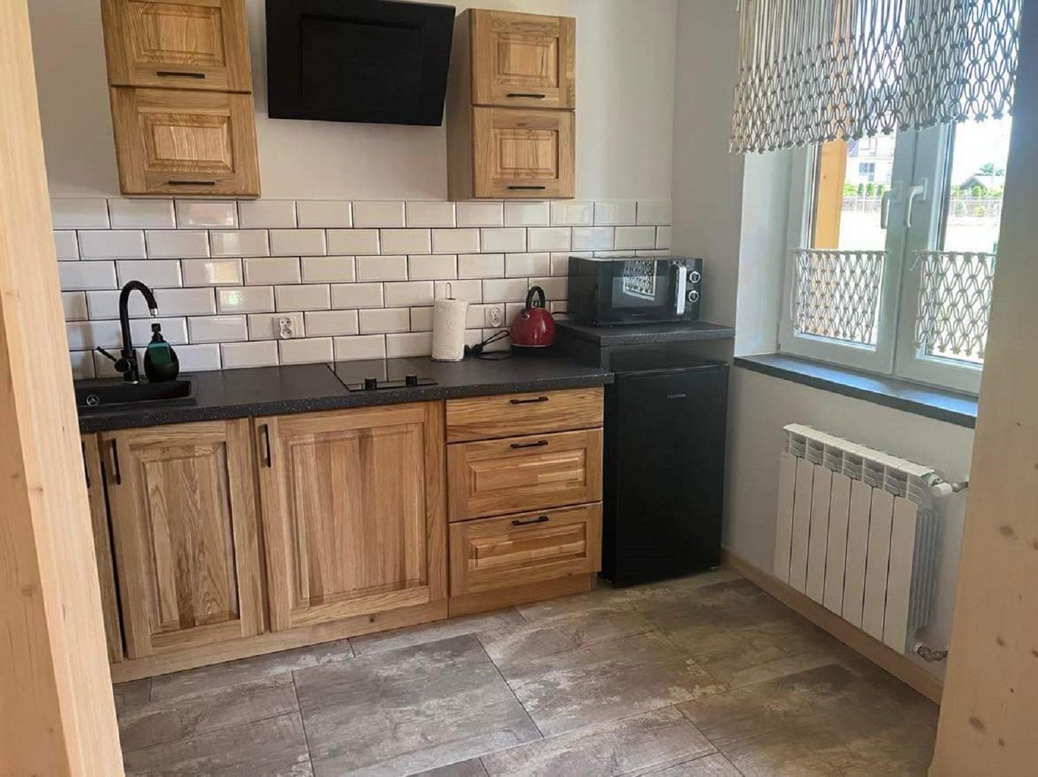 Deluxe Two-Bedroom House Mountain view 5